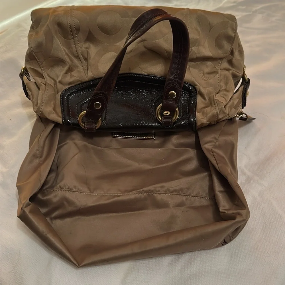 🦖🍒Coach mini satchel bag, used - Picture 5 of 7